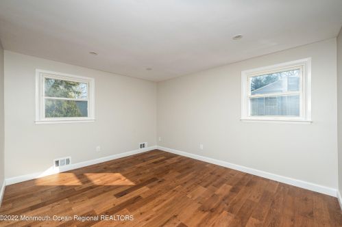 3 Fox Dr, Hazlet NJ  07730-1410 exterior
