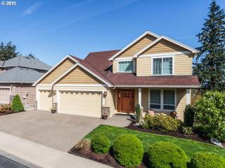 52548 Maria Ln, Scappoose, OR 97056-3126