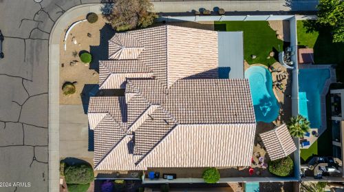 5717 Soft Wind Dr, Glendale AZ  85310-3643 exterior