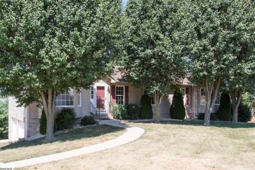 37 Hereford Dr, Fishersville, VA 22939-2101