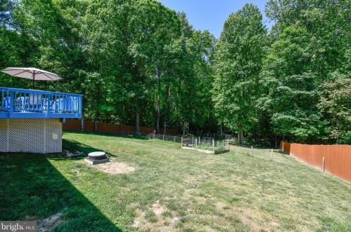 5906 Stanfield Rd, Spotsylvania VA  22551-2824 exterior