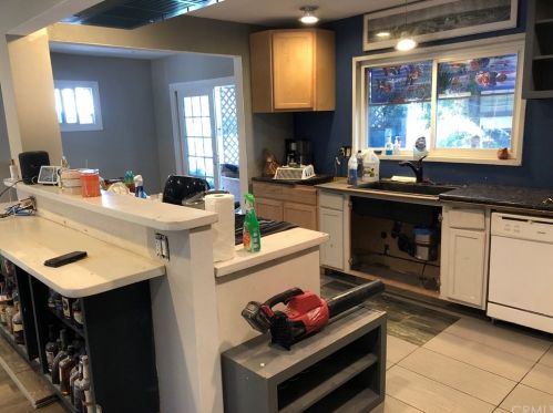 405 Flower St, Orange CA  92868-2328 exterior