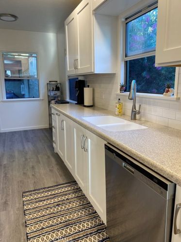 3606 Falcon Ave, Long Beach CA 90805-3648 exterior