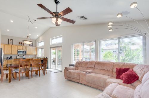 215 Laredo Ave, Gilbert, AZ 85296-1649