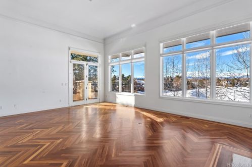 93 Glenmoor Dr, Englewood CO 80113-7117 exterior