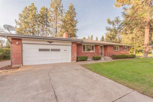 2223 36 Ave, Spokane WA  99223-4580 exterior