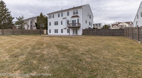 139 Princeton Oval, East Freehold NJ  07728-5338 exterior