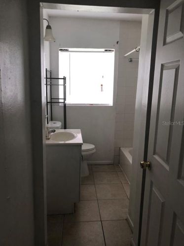 163 Areca Dr, Orlando FL  32807-5033 exterior