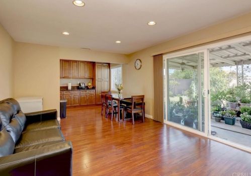 7845 La Mirada Cir, Buena Park CA  90620-2308 exterior