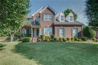 268 Dandridge Dr, Franklin, TN 37067-8400