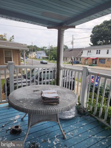 3 Grove Ave, West Deptford NJ  08063-1236 exterior