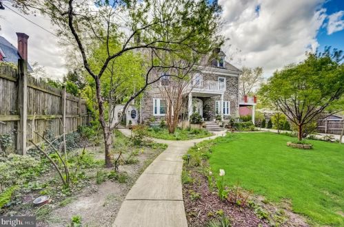 6642 Mccallum St, Philadelphia, PA 19119-3121