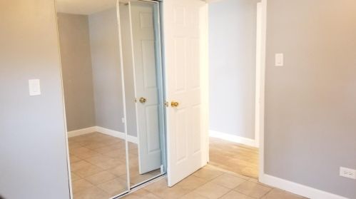 7450 Southeastern Ave, Hammond IN  46324-2925 exterior