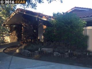 215 Valley Oaks Dr, Alamo, CA 94507-2045