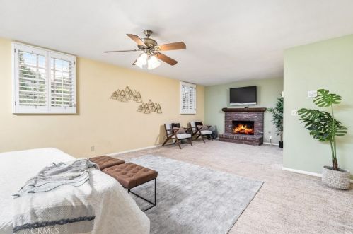 1022 Oak Canyon Ln, Glendora CA  91741-2256 exterior