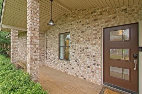 1908 Westwood Ln, Georgetown TX  78628-3431 exterior