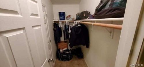 1643 Vly Dr, Mohave Valley AZ  86440-8583 exterior