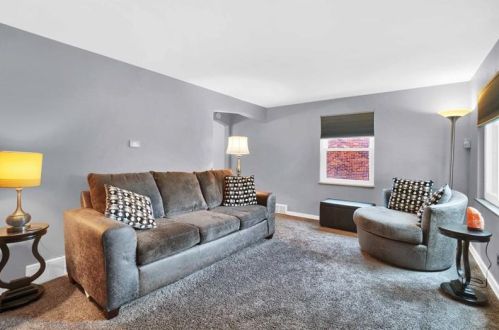 1334 Gifford St, Pittsburgh, PA 15212-2836