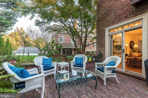 1103 Quinard Ct, Prospectville PA  19002-6010 exterior