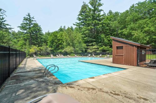 849 Upper Mad River Rd, Ellsworth NH  03285-6465 exterior