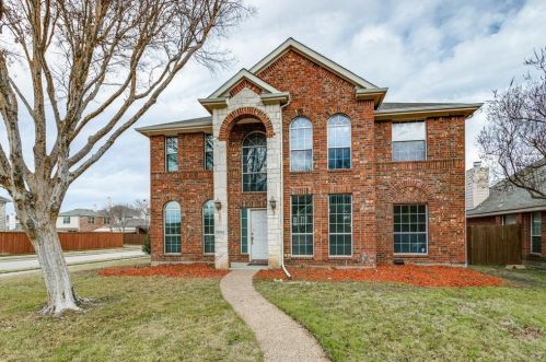 12392 Hawk Creek Dr, Frisco, TX 75033-5294