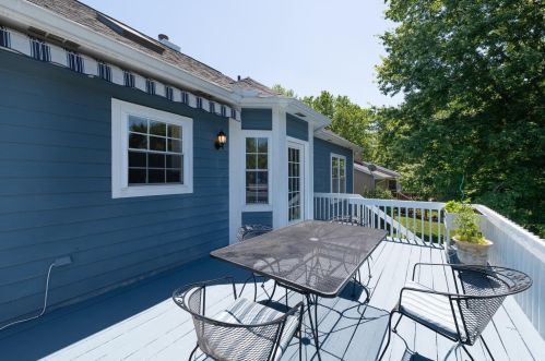 1440 Choctaw Dr, London OH  43140-8728 exterior