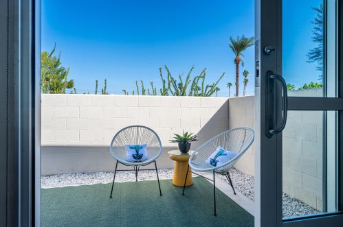 3551 Avenida Fey Norte, Palm Springs CA  92262-5409 exterior