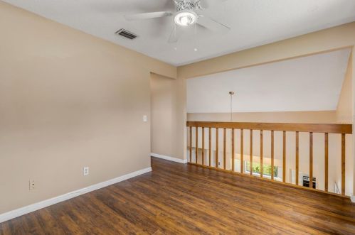 2819 Silver Palm Dr, Edgewater FL 32141-5501 exterior