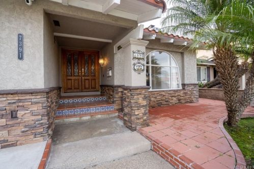7391 Rampart Ln, Buena Park, CA 90623-1154