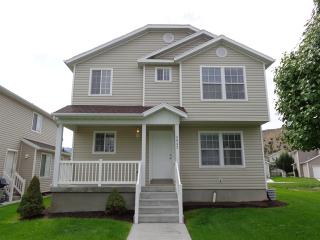 4042 Smith Ranch Rd, Lehi UT  84005-4490 exterior