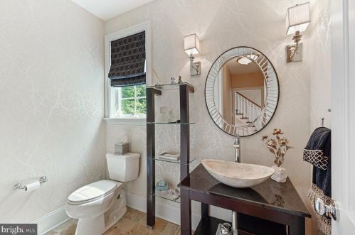 238 Valley Ridge Rd, Haverford PA  19041-2029 exterior