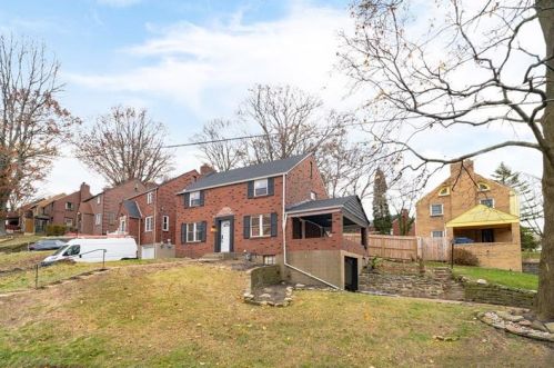 1414 Avon Pl, Pittsburgh, PA 15221-1215