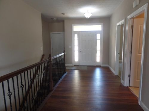 1323 Pekin Rd, Liberty Township OH  exterior