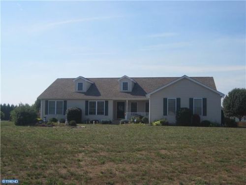 19 Misty Ridge Dr, Magnolia, DE 19962-1385