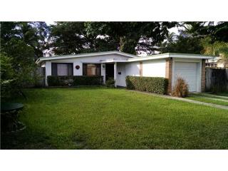 6230 27th St, Miami, FL 33155-3015