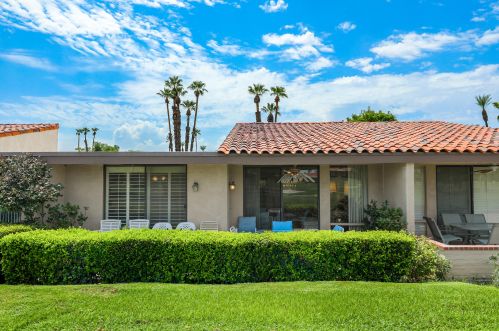 55 Sunrise Dr, Rancho Mirage CA  92270-3845 exterior