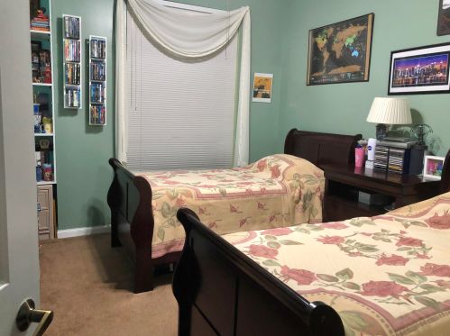 1115 Gator Trl, West Palm Beach FL  33409-2038 exterior