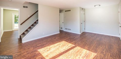 415 Jefferson Ave, Downingtown PA 19335-3025 exterior