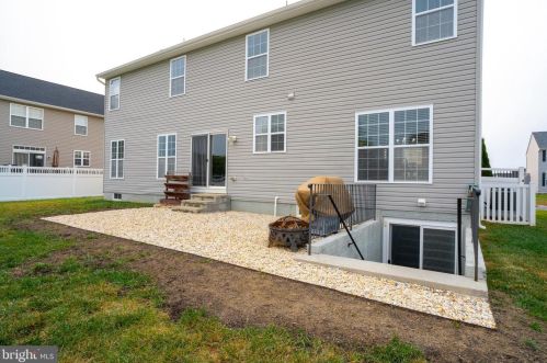 297 Viola Dr, Magnolia DE  19962-3654 exterior