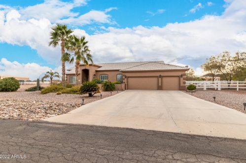 10745 Quartz Dr, Casa Grande, AZ 85193-9067