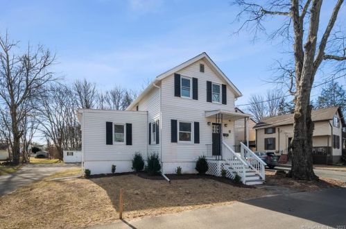 6 Elizabeth Ct, Plainville, CT 06062-2706