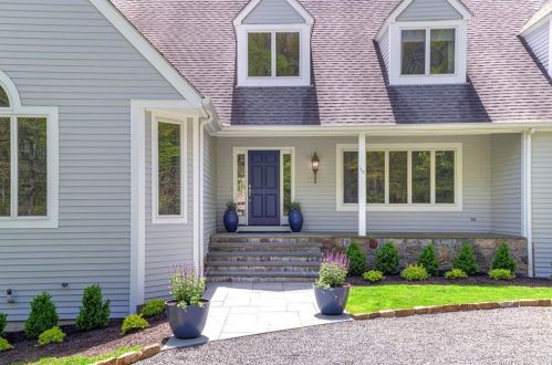 160 Peaceable Ridge Rd, Ridgefield, CT 06877-3617