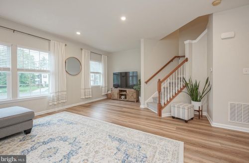 33 Cypress St, Auburn NJ  08085-1258 exterior