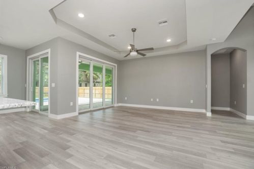 28124 Sunset Dr, Bonita Springs FL  34134-7503 exterior