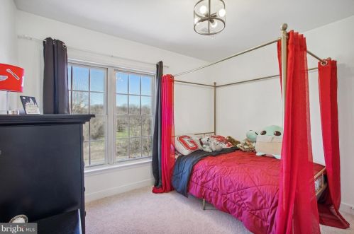 2106 Caroline St, Fredericksburg VA  22401-3413 exterior