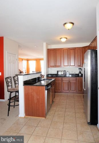 15815 John Diskin Cir, Woodbridge VA  22191-6513 exterior