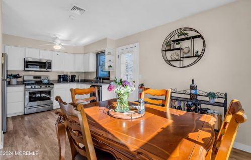 363 Kelly Ave, Bricktown NJ  08724-2230 exterior