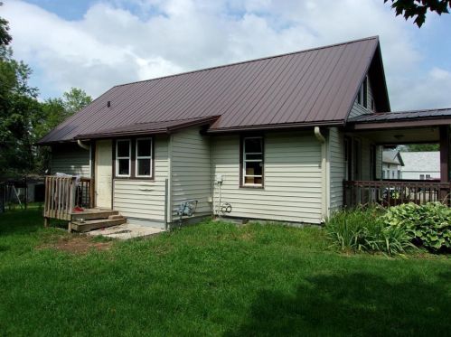 325 Prentice St, Turtle Lake, WI 54004-9111