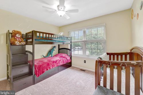 21 Ashley Ct, Glen Mills PA  19342-2007 exterior