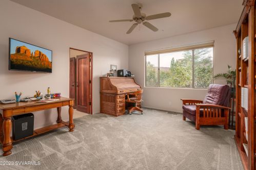 215 Calle Francesca, Sedona AZ 86336-4761 exterior